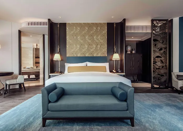 Waldorf Astoria Hotel 5*